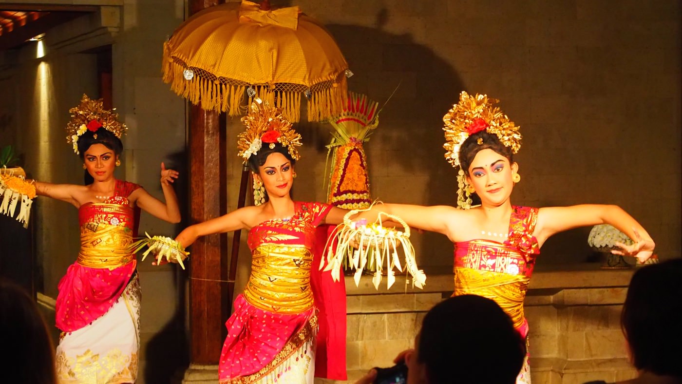 峇里島活動 Amandari 傳統舞蹈表演一瞥 - 一口冒險 Bitesized Adventure