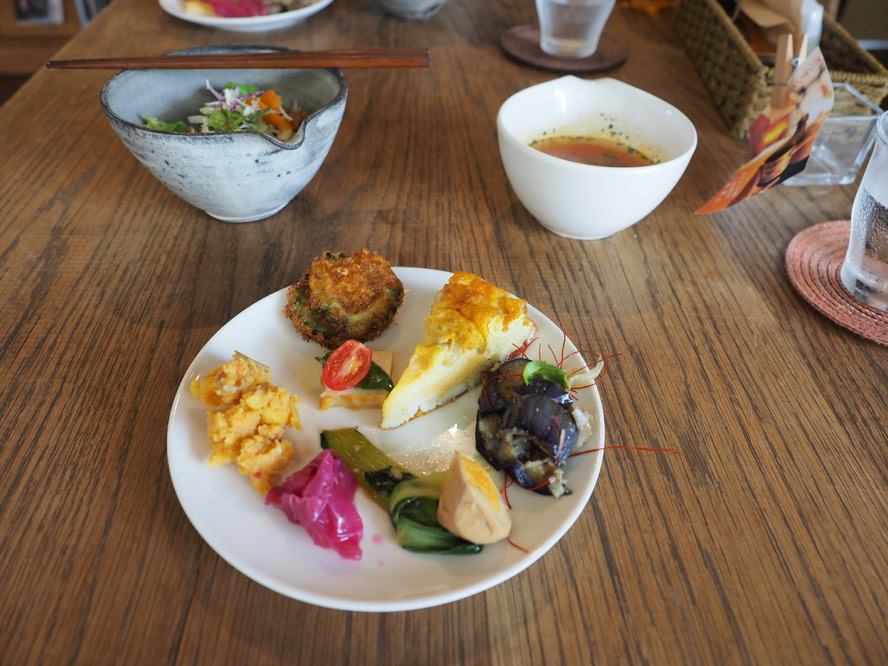 沖繩美食 名護 Cookhal 當地野菜 蔬食料理 - 一口冒險 Bitesized Adventure