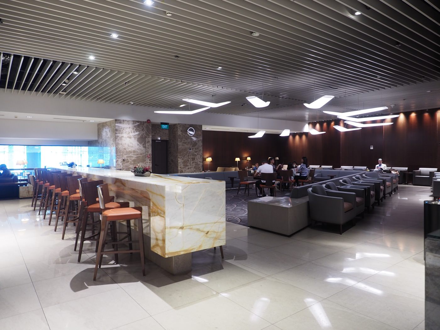 貴賓室 新加坡 SilverKris Lounge 新航商務貴賓室 新加坡樟宜機場三航廈 - 一口冒險 Bitesized Adventure