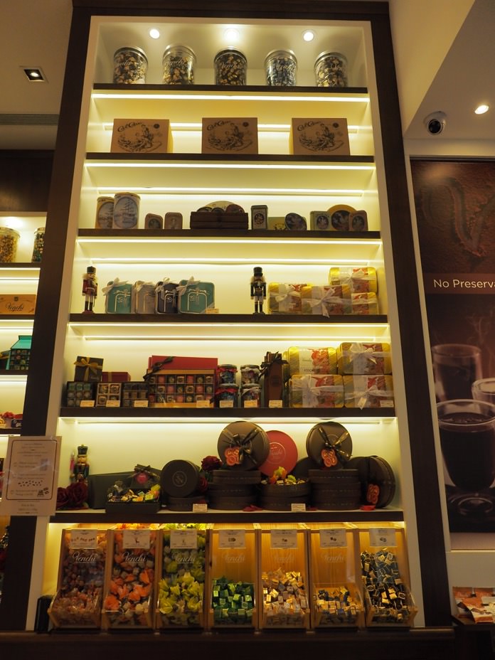 香港美食 中環 一樂燒鵝 米其林一星、Venchi 巧克力專賣店冰淇淋 - 一口冒險 Bitesized Adventure