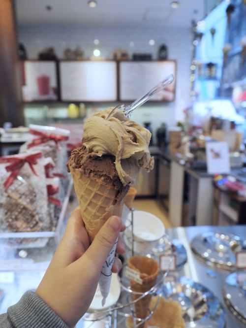 香港美食 中環 一樂燒鵝 米其林一星、Venchi 巧克力專賣店冰淇淋 - 一口冒險 Bitesized Adventure