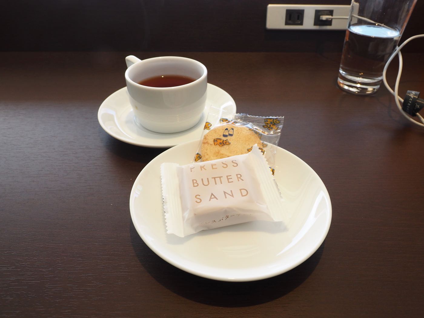 貴賓室 關西機場 日本航空 Sakura Lounge 櫻花貴賓室 - 一口冒險 Bitesized Adventure