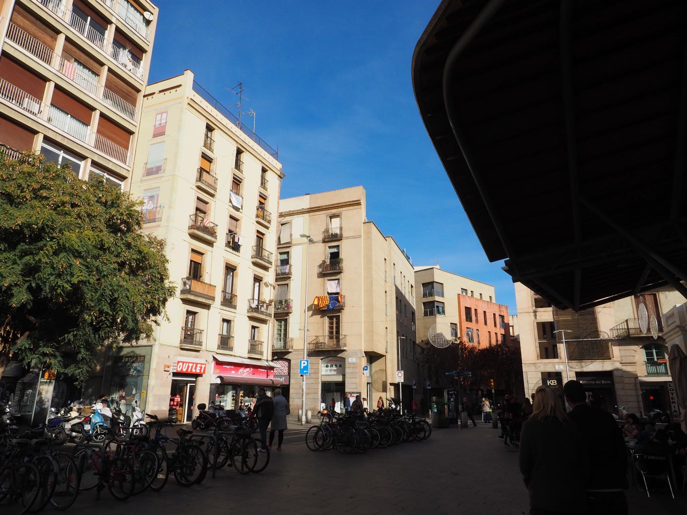 巴賽隆納景點 聖卡特琳娜市場與舊城漫步 - 一口冒險 Bitesized Adventure