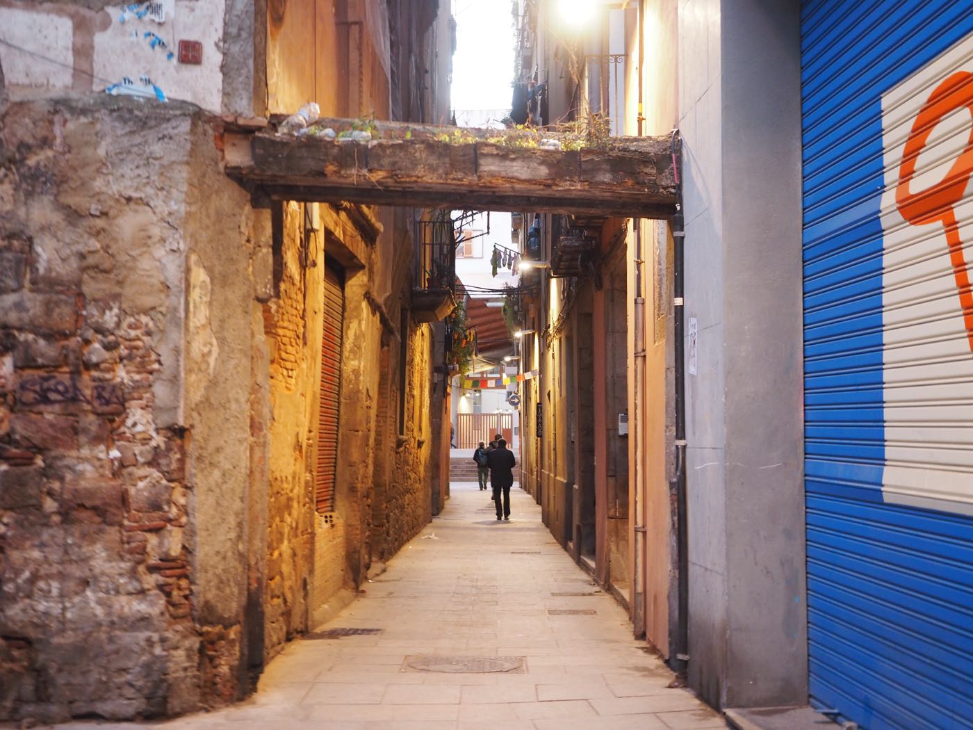 巴賽隆納景點 聖卡特琳娜市場與舊城漫步 - 一口冒險 Bitesized Adventure