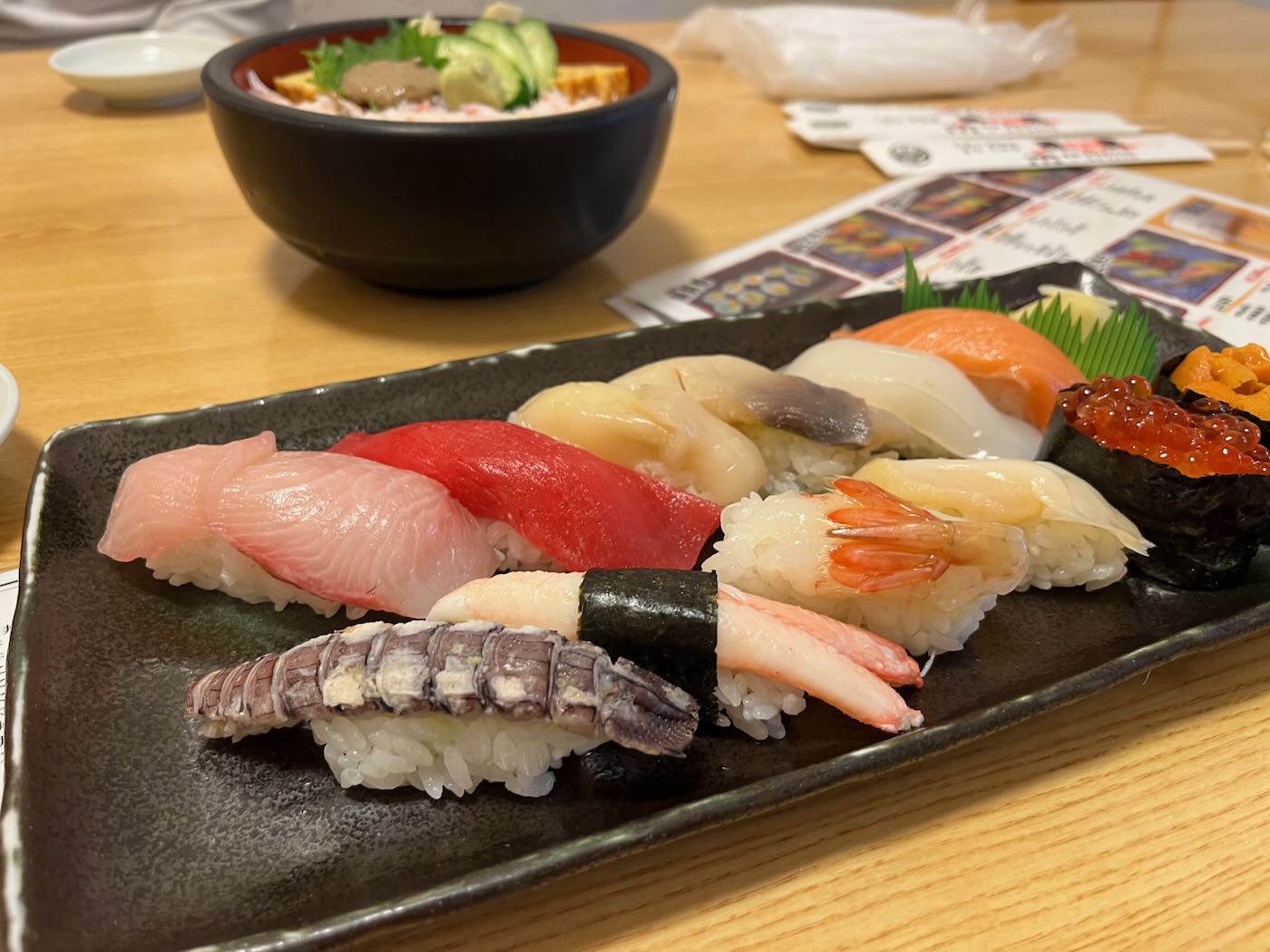 北海道美食 小樽 魚真海鮮丼｜籔半蕎麥麵 - 一口冒險 Bitesized Adventure