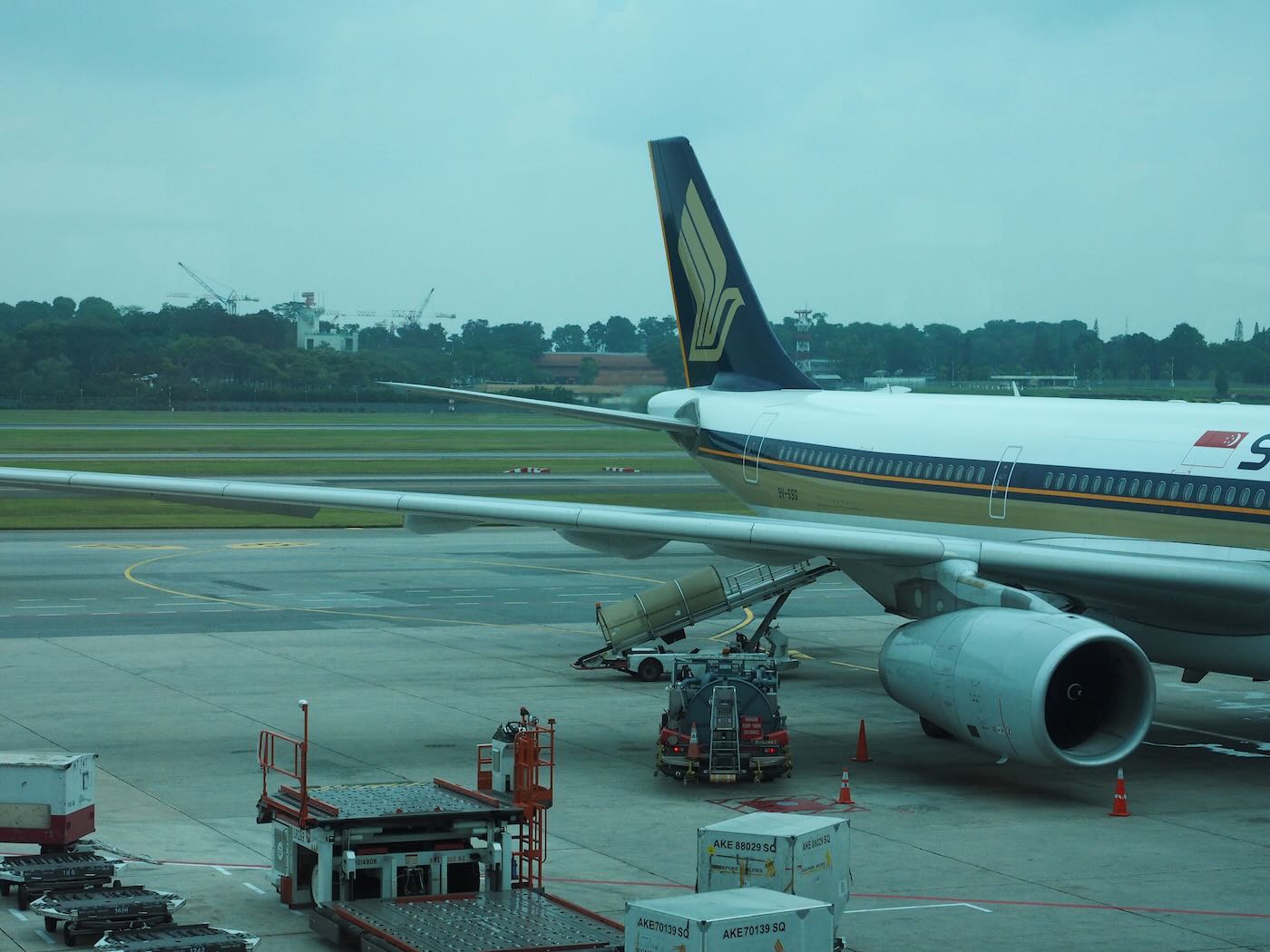 飛行紀錄 新加坡航空 SQ878 新加坡-台北 商務艙紀錄 - 一口冒險 Bitesized Adventure