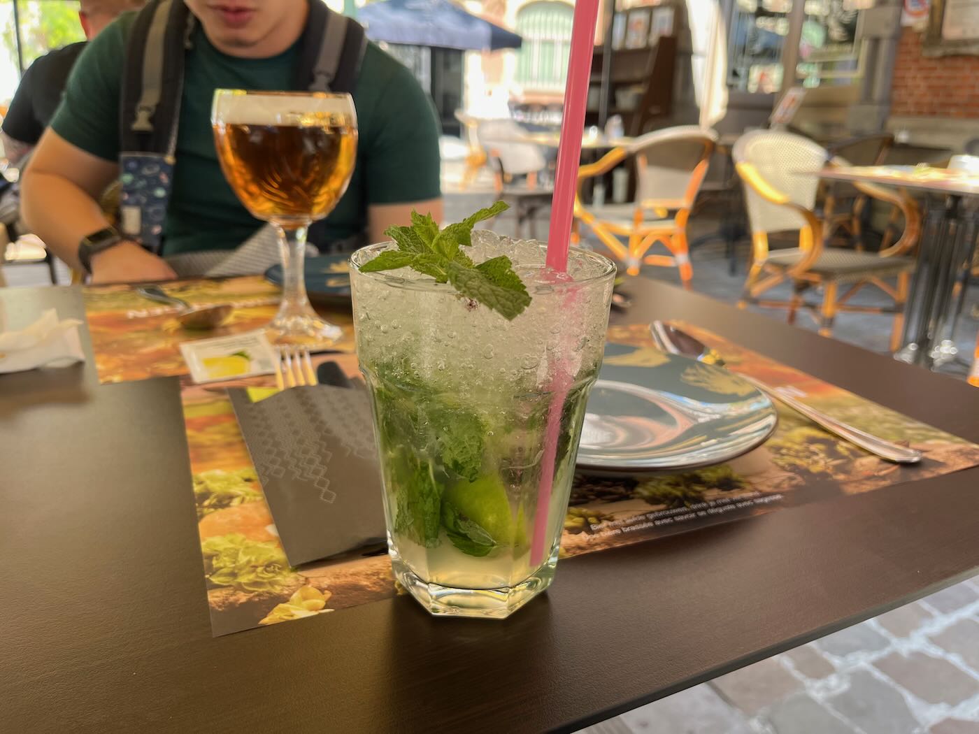 布魯塞爾美食 超美味淡菜鍋 Grimbergen Bruxelles Cafe - 一口冒險 Bitesized Adventure 布魯塞爾美食 超美味淡菜鍋 Grimbergen Bruxelles Cafe - 一口冒險 Bitesized Adventure