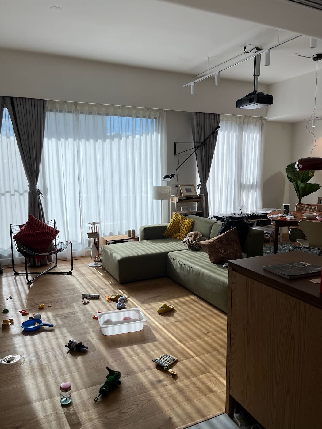 浮光記事 2024 十月 - 一口冒險 Bitesized Adventure 浮光記事 2024 十月 - 一口冒險 Bitesized Adventure