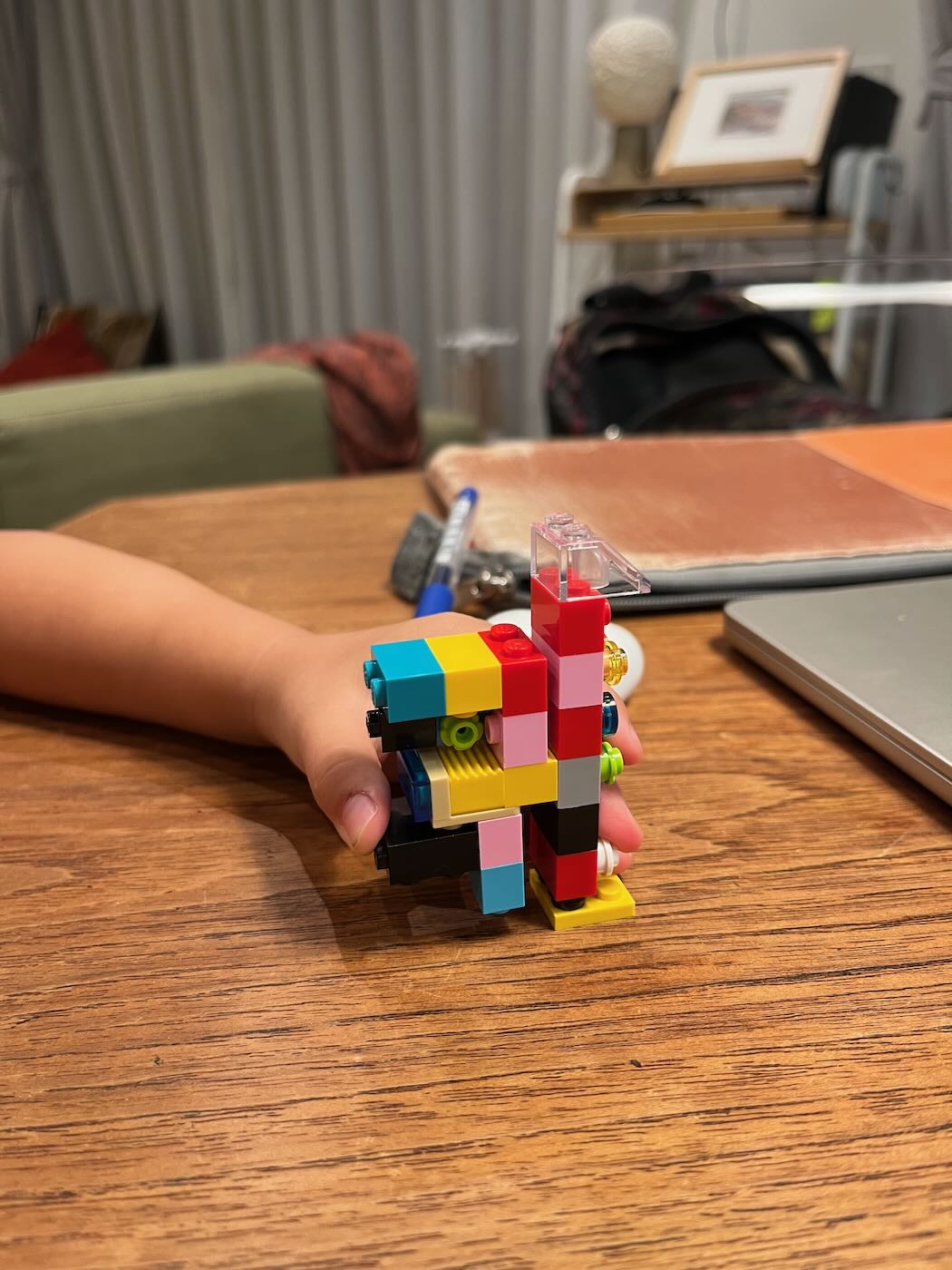 浮光記事 2025 十月 - 一口冒險 Bitesized Adventure 浮光記事 2025 十月 - 一口冒險 Bitesized Adventure