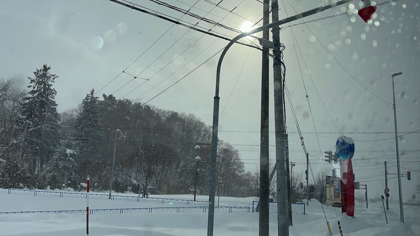 北海道景點 Klook 道央一日遊 旭山動物園企鵝散步｜白鬚瀑布｜精靈露台 - 一口冒險 Bitesized Adventure