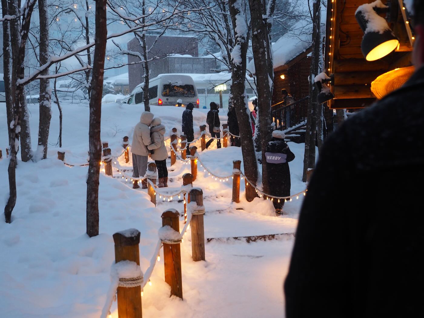 北海道景點 Klook 道央一日遊 旭山動物園企鵝散步｜白鬚瀑布｜精靈露台 - 一口冒險 Bitesized Adventure