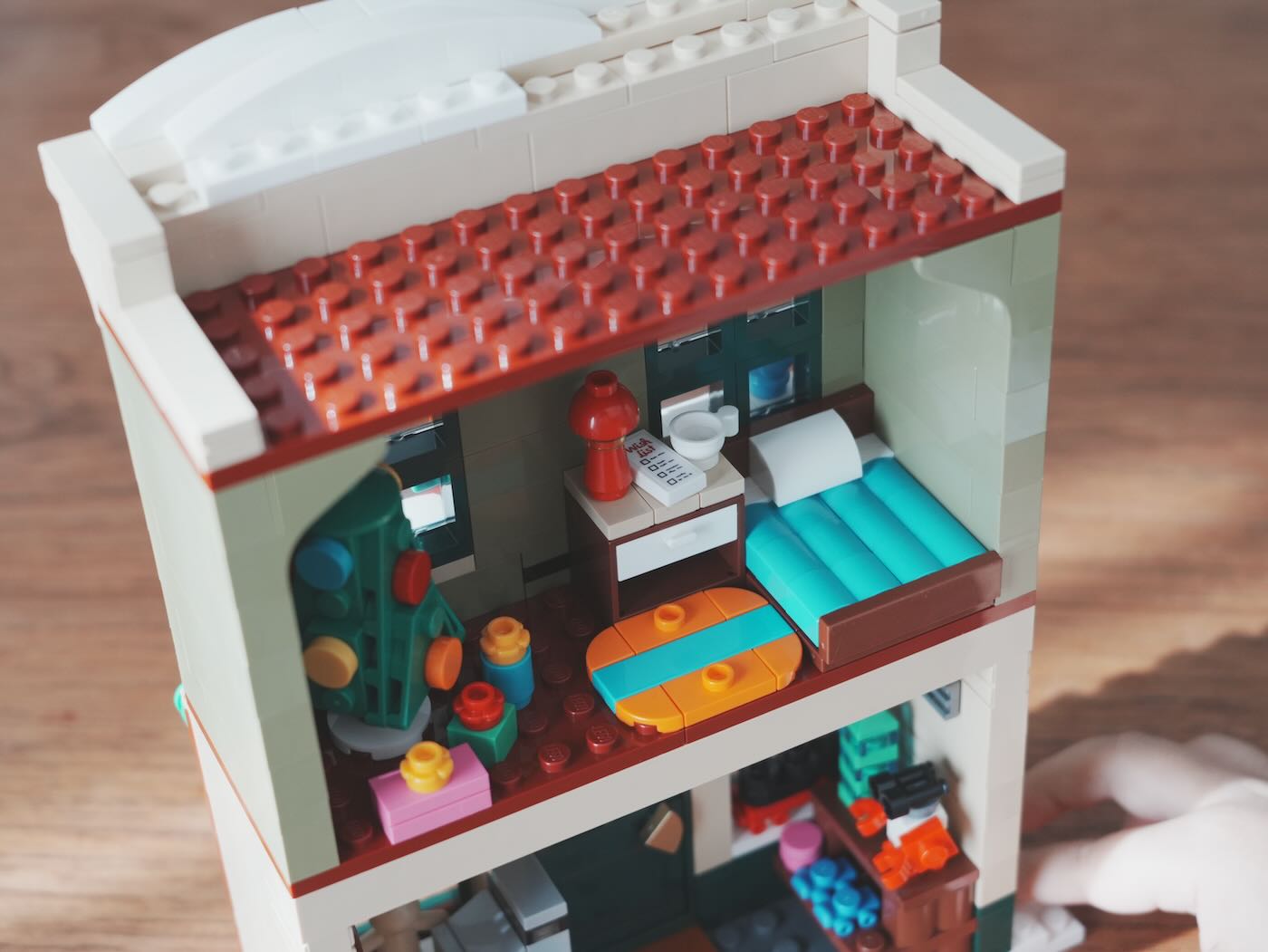 樂高 10308 節慶街道 - 2022 冬季村莊系列 - 一口冒險 Bitesized Adventure