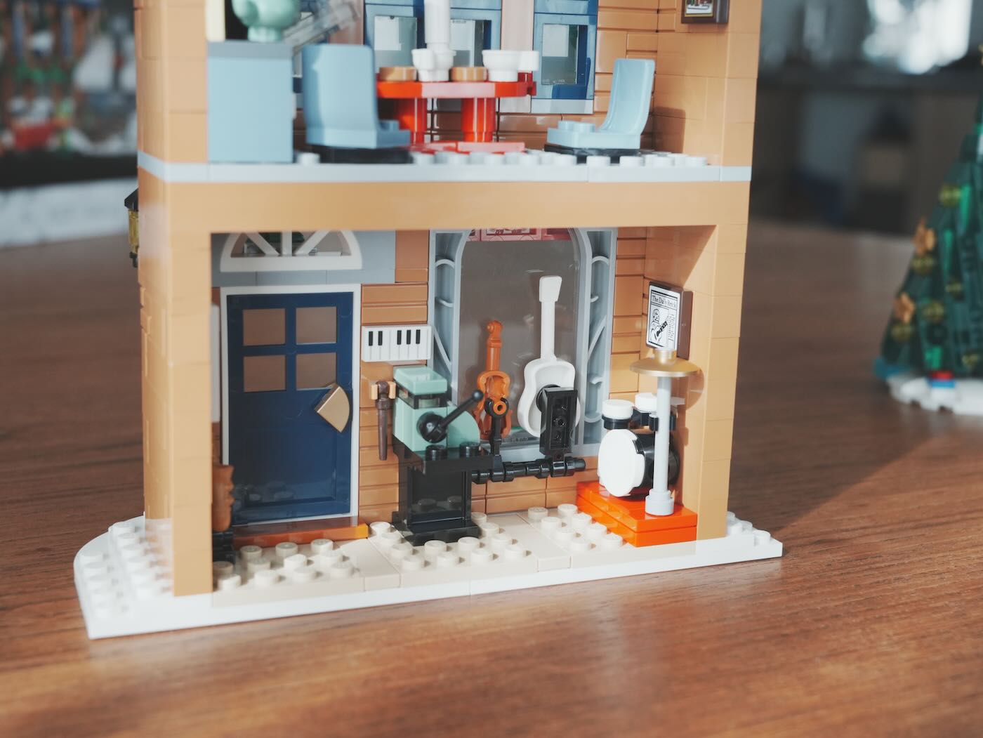 樂高 10308 節慶街道 - 2022 冬季村莊系列 - 一口冒險 Bitesized Adventure