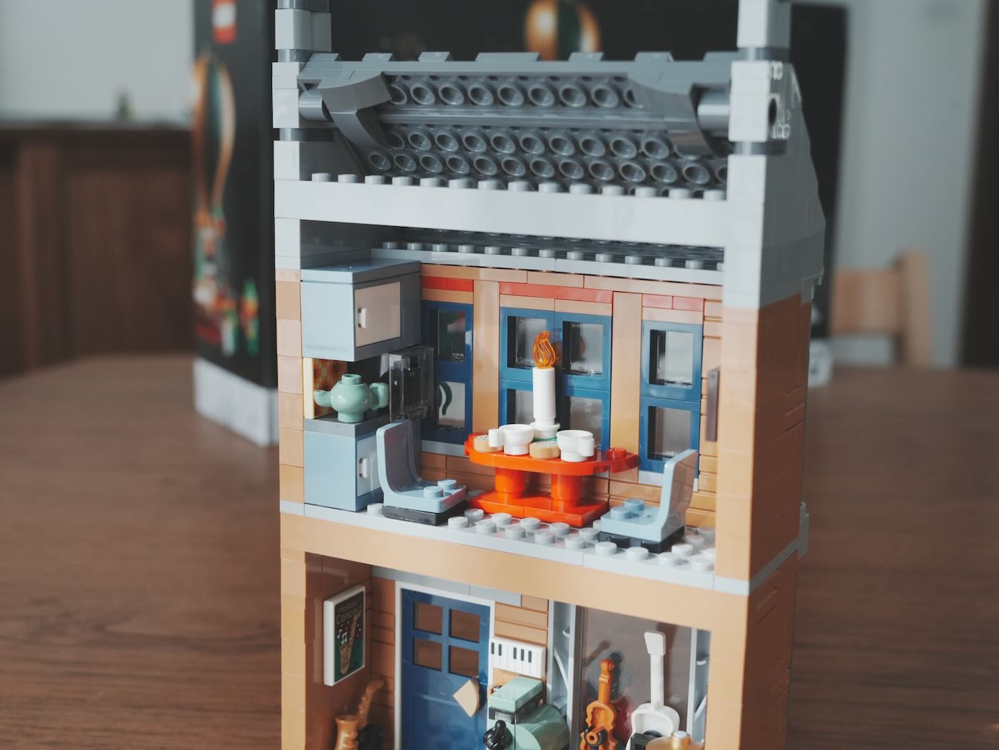 樂高 10308 節慶街道 - 2022 冬季村莊系列 - 一口冒險 Bitesized Adventure