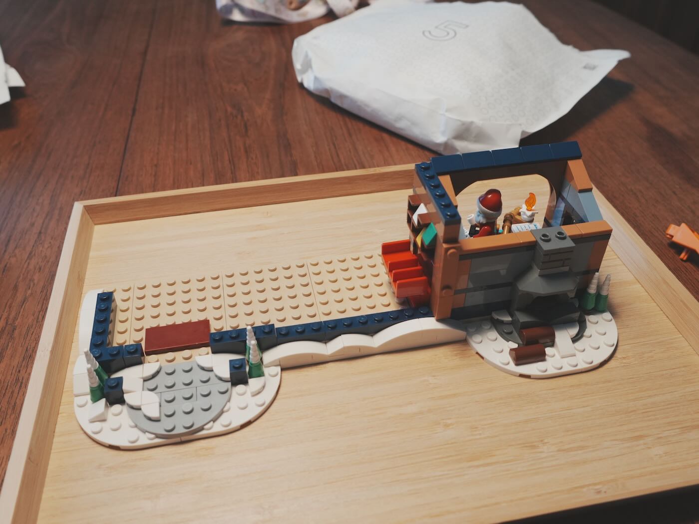 樂高 10339 耶誕老人的郵局 - 2024 冬季村莊系列 - 一口冒險 Bitesized Adventure