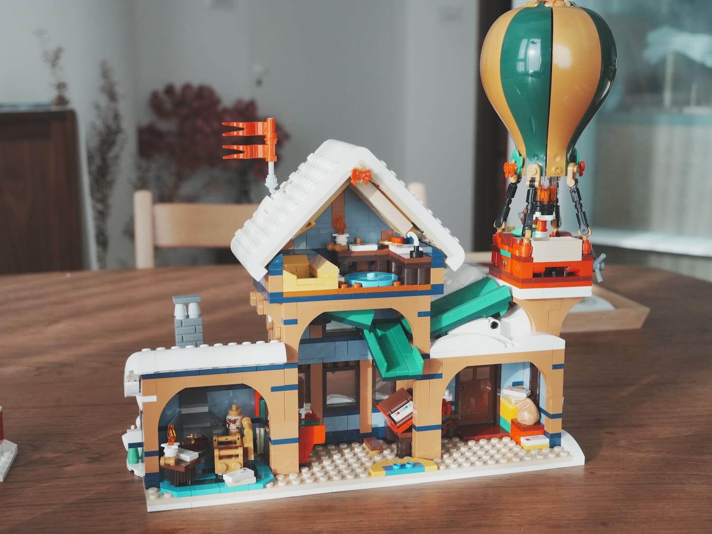 樂高 10339 耶誕老人的郵局 - 2024 冬季村莊系列 - 一口冒險 Bitesized Adventure