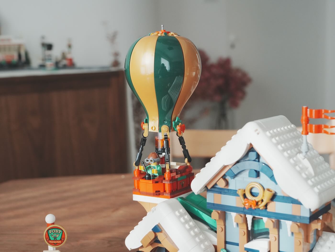 樂高 10339 耶誕老人的郵局 - 2024 冬季村莊系列 - 一口冒險 Bitesized Adventure