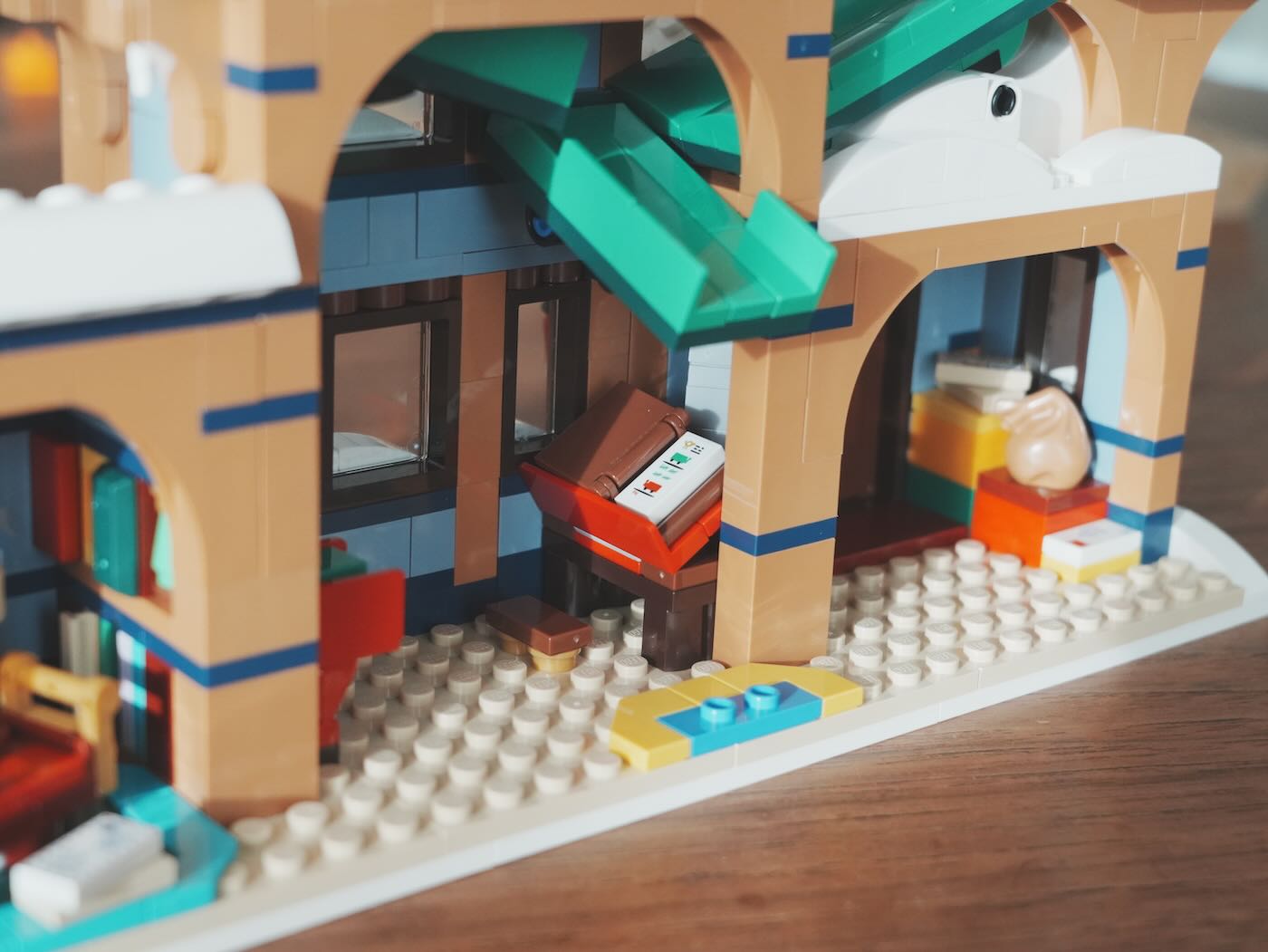 樂高 10339 耶誕老人的郵局 - 2024 冬季村莊系列 - 一口冒險 Bitesized Adventure