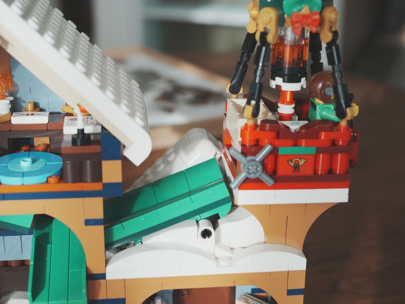 樂高 10339 耶誕老人的郵局 - 2024 冬季村莊系列 - 一口冒險 Bitesized Adventure