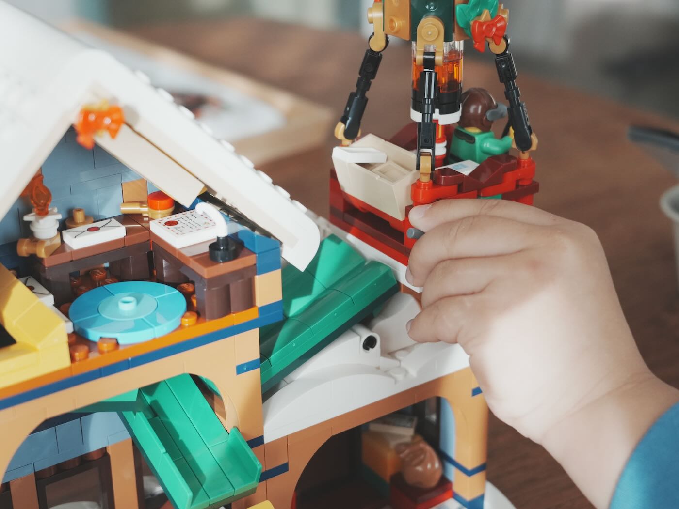 樂高 10339 耶誕老人的郵局 - 2024 冬季村莊系列 - 一口冒險 Bitesized Adventure