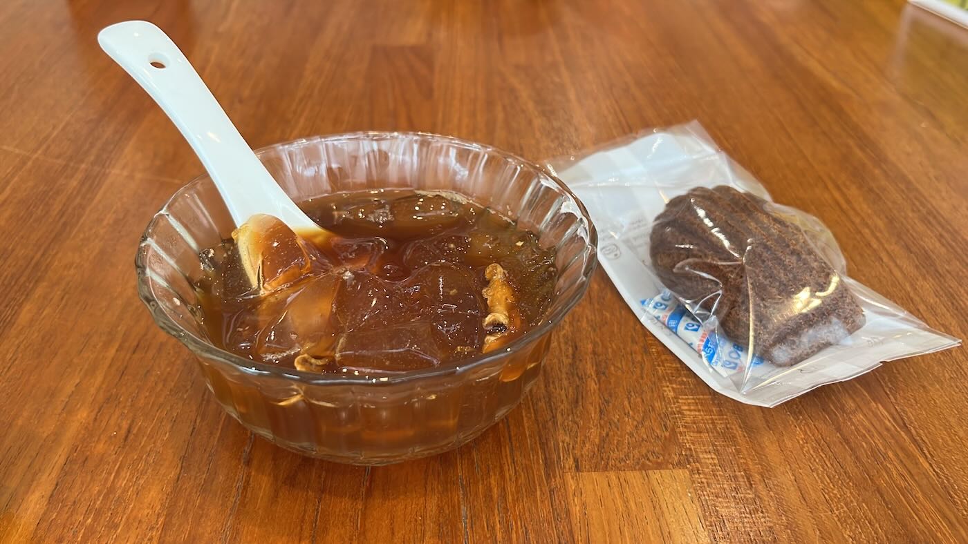 嘉縣住宿 阿里山鄉 十字鳴心旅宿 迷霧四人房 - 一口冒險 Bitesized Adventure