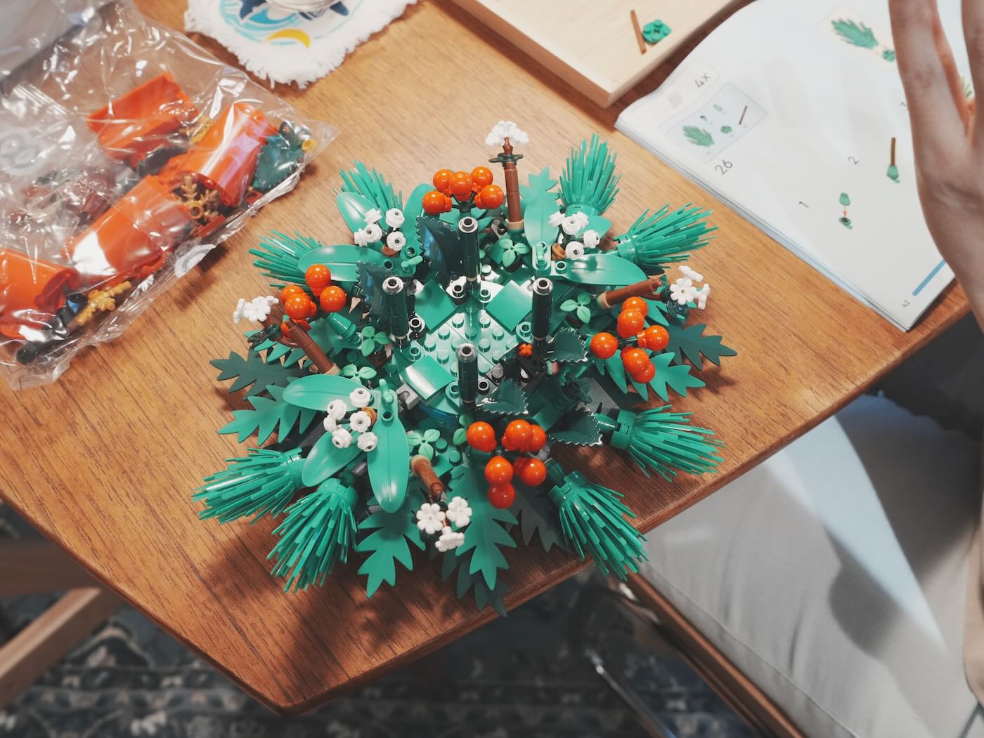 樂高 40743 耶誕桌飾 千元左右的交換禮物 - 一口冒險 Bitesized Adventure