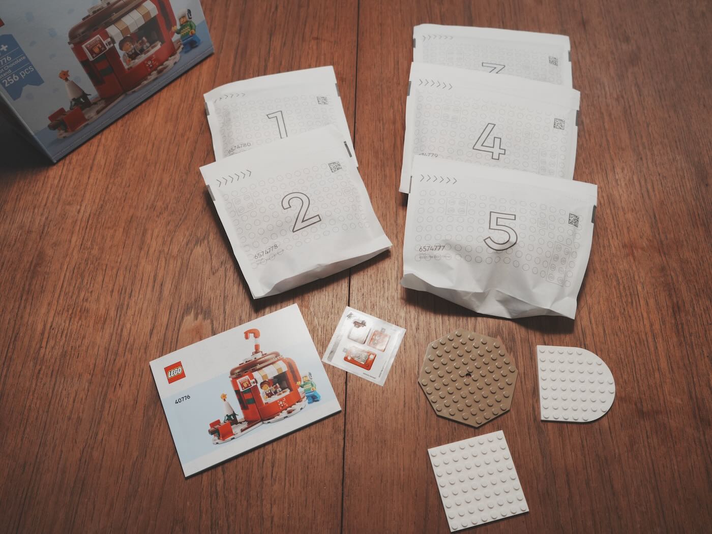 樂高 40776 熱可可攤 GWP 滿額贈禮組 - 一口冒險 Bitesized Adventure