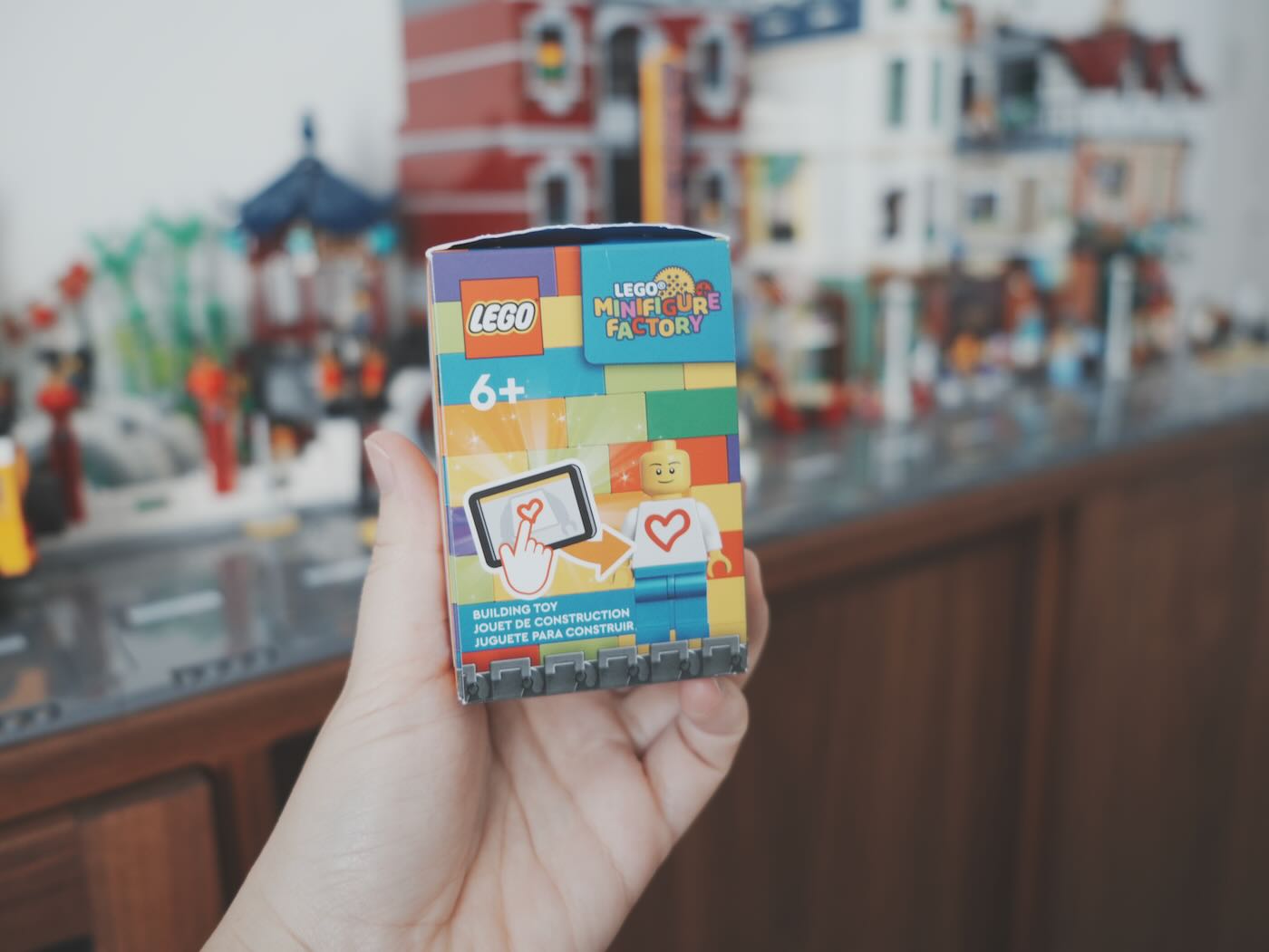 台北活動 南港 Lalaport 樂高授權專賣旗艦店 迷你人偶工廠 自製小人偶 - 一口冒險 Bitesized Adventure 台北活動 南港 Lalaport 樂高授權專賣旗艦店 迷你人偶工廠 自製小人偶 - 一口冒險 Bitesized Adventure